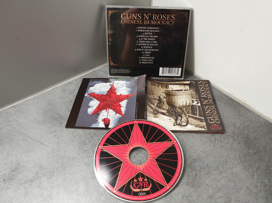 CD (Guns N' Roses - Chinese Democracy)