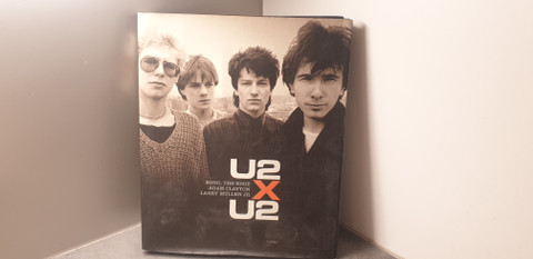 Kirja (U2 X U2)