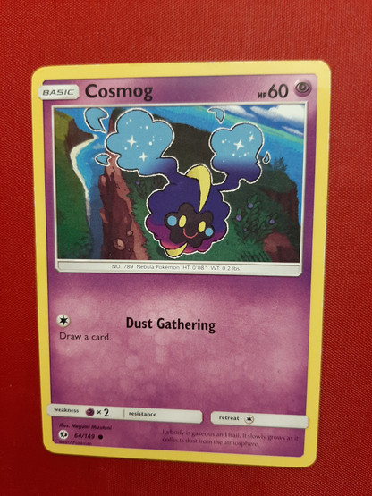 Cosmog [Dust Gathering] 64/149 - Sun & Moon
