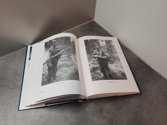 Valiosissit kaukopartiossa -kirja