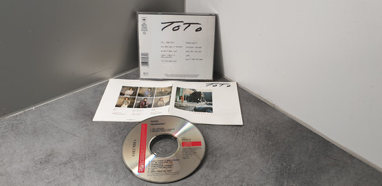 CD (Toto - Fahrenheit)