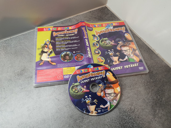 Lasten elokuva (Avaruuspingviinit - Uudet ystävät)