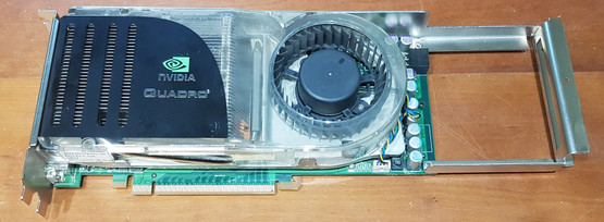 Näytönohjain (NVIDIA QuadroFX 4600)