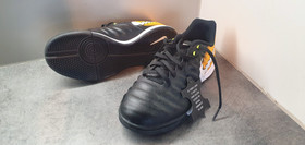 Sisäpelikengät, koko 38 (Nike)