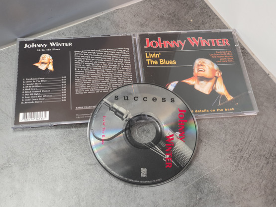 CD -levy (Johnny Winter - Livin' The Blues)