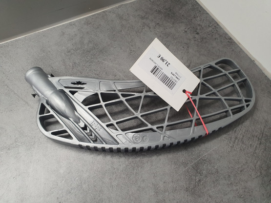 Salibandymailan lapa (Canadien Leaf -right)