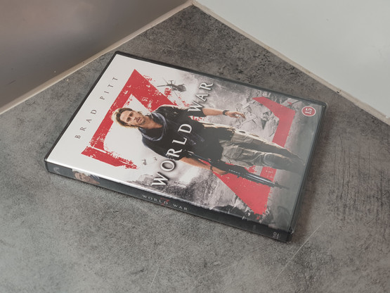 DVD -elokuva (World War Z) K-16