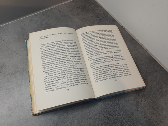 Kirja (Juuse Tamminen - Ensimmäinen Marathon)