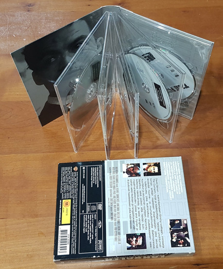 Televisiosarja (The Wire - Langalla. 1. tuotantokausi) K16