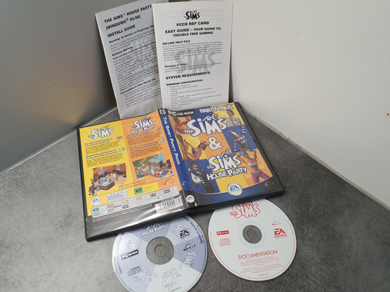 Tietokonepeli (the Sims & Sims House Party)