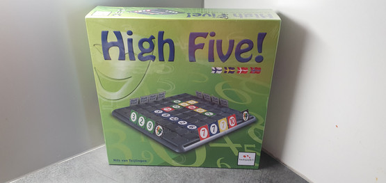 Lautapeli (High Five!)