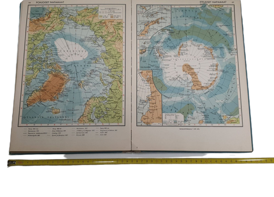 Kirja (Karttakirja - Kotien maailmankartasto)