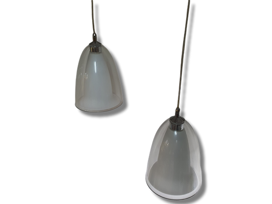 Kaksiosoinen kattovalaisin lasikuvuilla