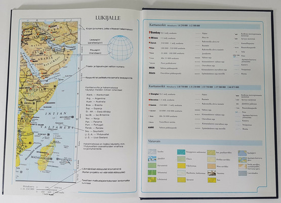 Kirja (Weilin + Göösin maailmankartasto)