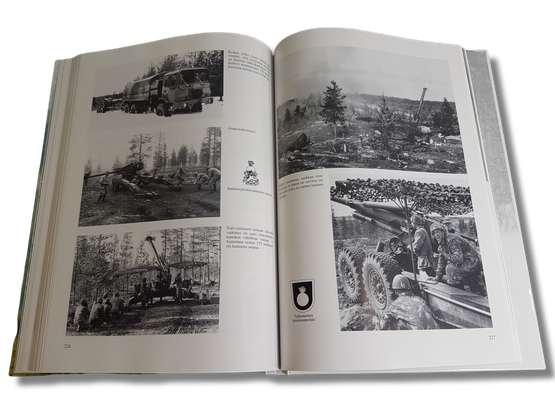 Kirja (Suomen puolustusvoimat ennen ja nyt, 2000)