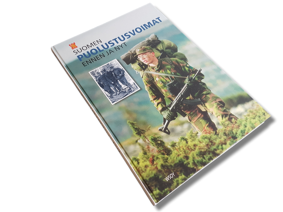 Kirja (Suomen puolustusvoimat ennen ja nyt, 2000)