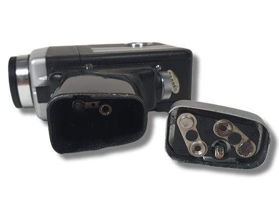 Kaitafilmikamera (Revue Automatik Super 8 - 225)