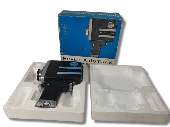 Kaitafilmikamera (Revue Automatik Super 8 - 225)