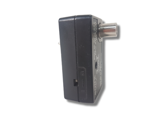 RF-adaptori (Sony RFU-88E)
