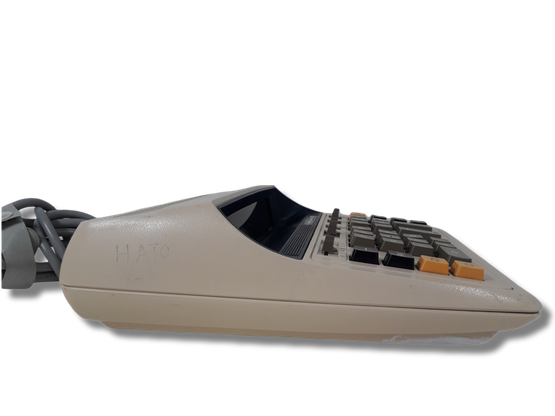 Vanha pöytälaskin (Canon Canola L1217)