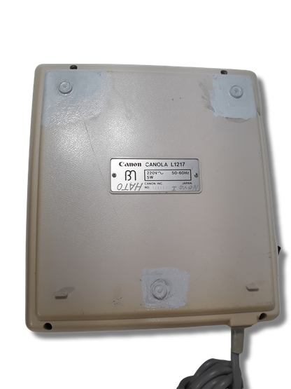Vanha pöytälaskin (Canon Canola L1217)