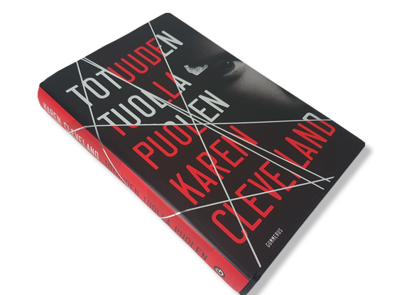 Kirja (Karen Cleveland - Totuuden tuolla puolen)