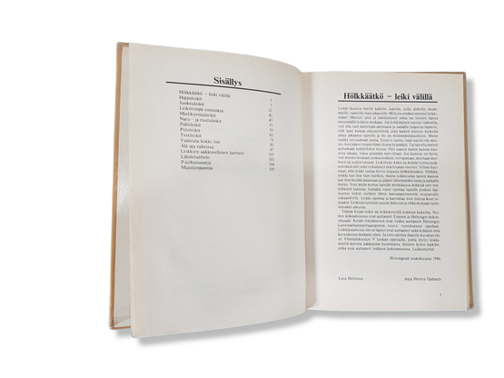 Kierrätyskirja (Anja Helena Ojaharju, Liisa Helenius - Leikitään ulkona)