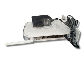 4 -porttinen wifi -reititin (Netgear WGT624 v3)
