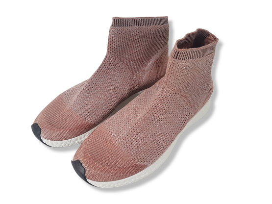 Lenkkarimalliset, helposti puettavat kengät (Koko 40) 