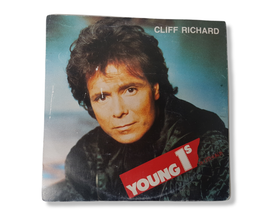 Vinyyylisingle (Cliff Richard - The Young Ones)
