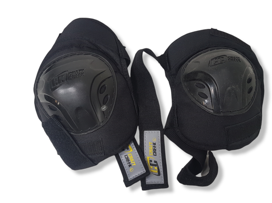 Ranne-, kyynär- ja -polvisuojukset, koko L (Crazy Creek)