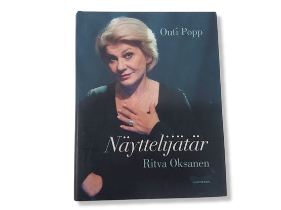 Kirja (Outi Popp - Näyttelijätär Ritva Oksanen)