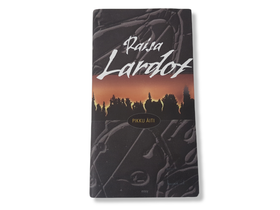 Kirja (Raisa Lardot - Pikku äiti)