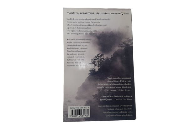 Kirja (David Guterson - Lumi peittää setripuut)