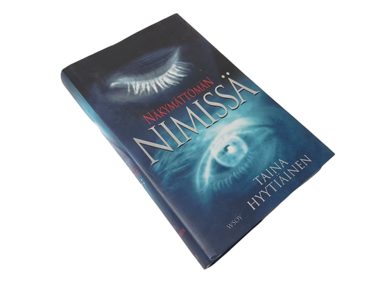 Kirja (Taina Hyytiäinen - Näkymättömän nimissä)