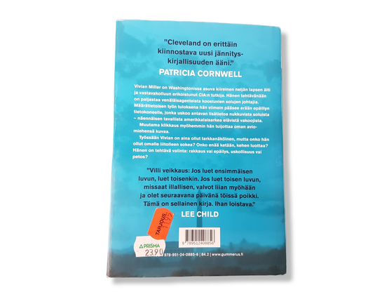 Kirja (Karen Cleveland - Koko totuus)