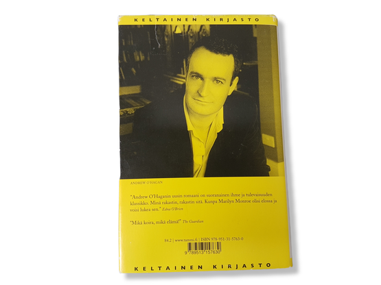 Kirja (Andrrew O'Hagan - Maf-koira ja hänen ystävänsä Marilyn Monroe)
