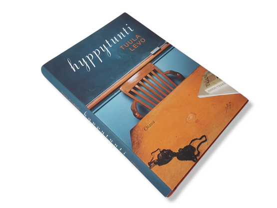 Kirja (Tuula Levo - Hyppytunti)