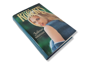 Kirja (Nora Roberts - Julkinen salaisuus)