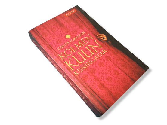 Kirja (Carita Forsgren - Kolmen kuun kuningatar)