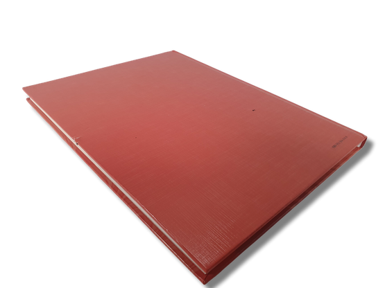 Kirja (Iloitse hyvistä ihmissuhteista)