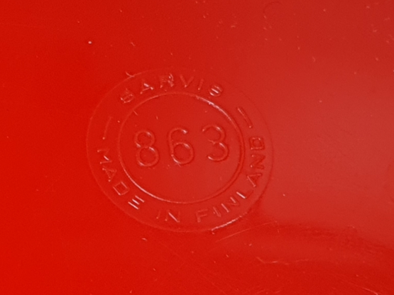 Kannellinen muoviastia (Sarvis 863 & 865)