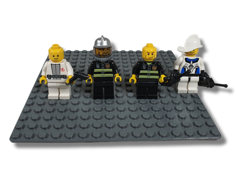 Neljä Lego figuuria #1