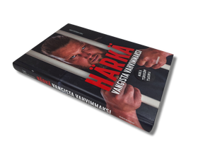 Kirja (Härkä - Vangista vahvimmaksi - Mika Törrön tarina)