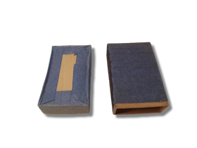 Vanha tulitikkurasia (Ĺoisto kahvia)