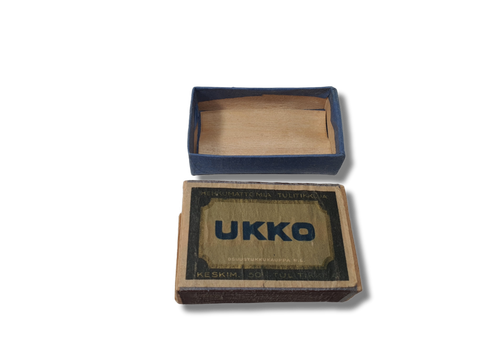 Vanha tulitikkurasia (Ukko)