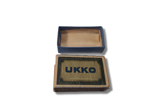 Vanha tulitikkurasia (Ukko)