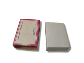 Vanha tulitikkurasia (Sytytä turvallisesti)