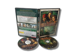 DVD -elokuva (Pirates of the Caribbean - Kuolleen Miehen Kirstu) K12