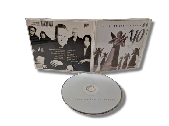 CD -levy (Yö - rakkaus on lumivalkoinen)